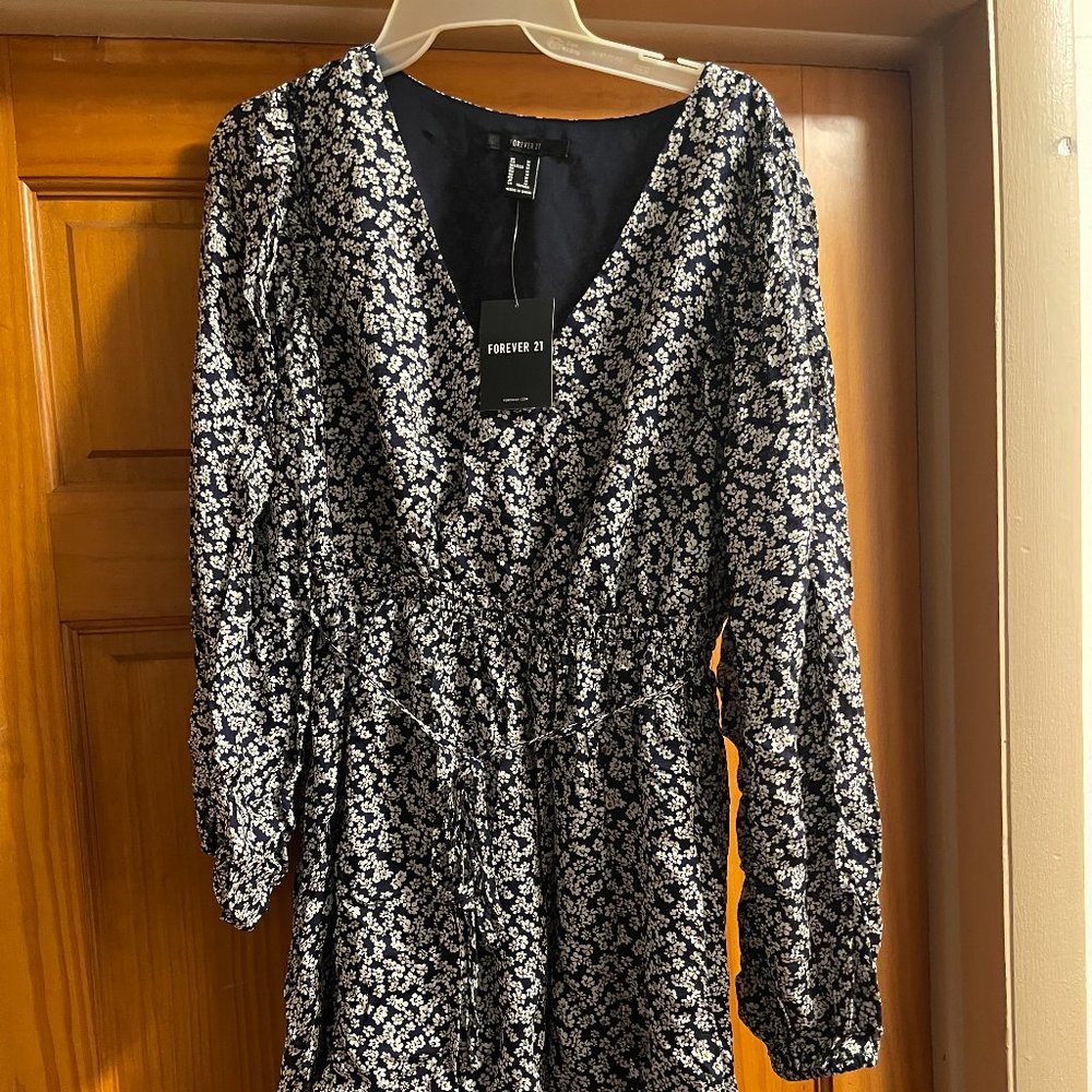 Brand New w/ Original Tags Forever 21 Women's Long-sleeved Maxi Dress, Sz Medium